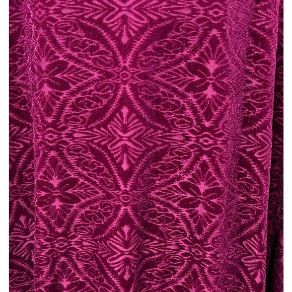 Cato Magenta Velvet Velour Blouse Top | Damask Pattern Tunic | Plus Size 22W/24W - Picture 6 of 11